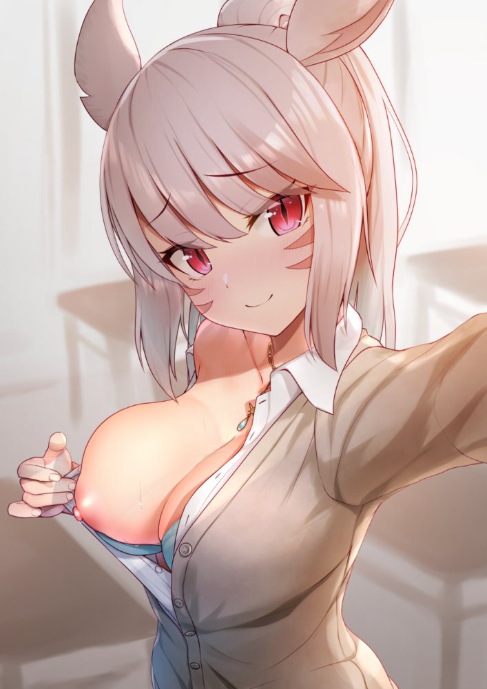 銀髪の背徳感あふれるエロ画像