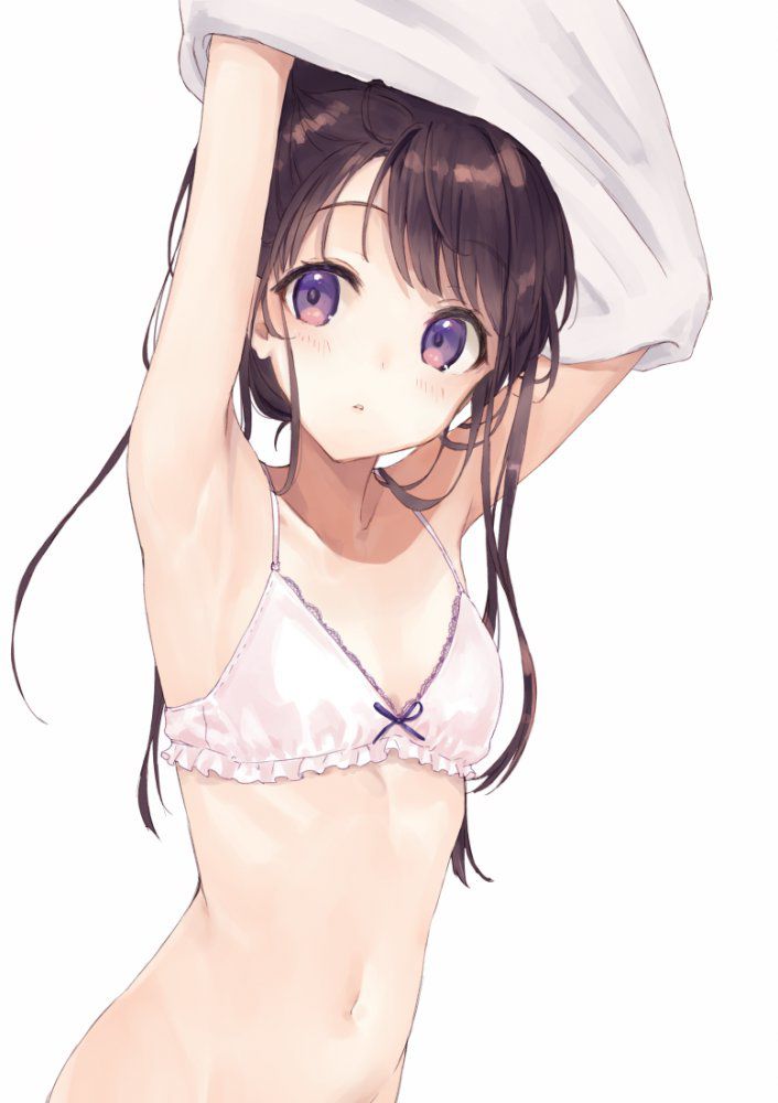 貧乳のエッチな部分を奥の奥まで堪能できるエロ画像