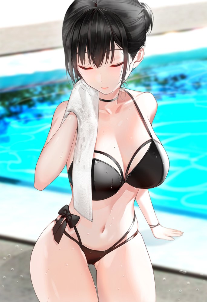 Hないたずらをしたくなる水着のエロ画像