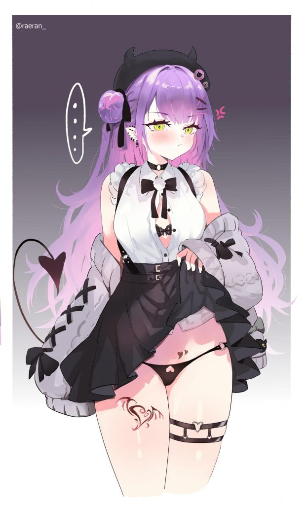たくし上げのエッチな部分を奥の奥まで堪能できるエロ画像