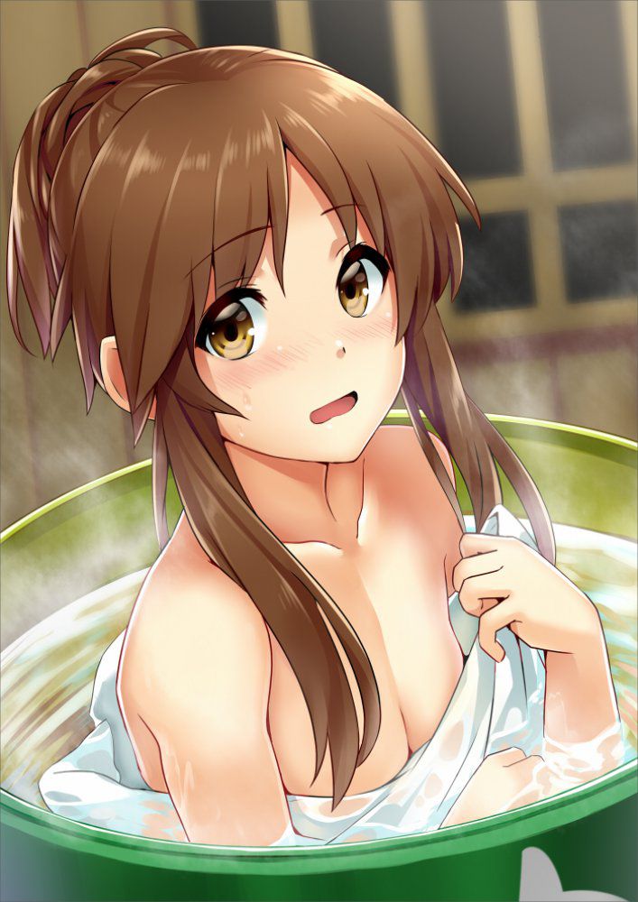 貧乳の二次元エロ画像。