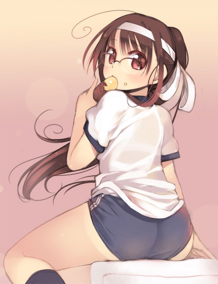 体操服・ブルマの二次元エロ画像。