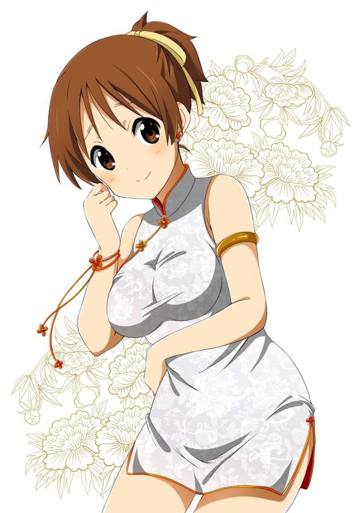チャイナドレスのあんな姿やこんな姿をじっくりまじまじと堪能したい