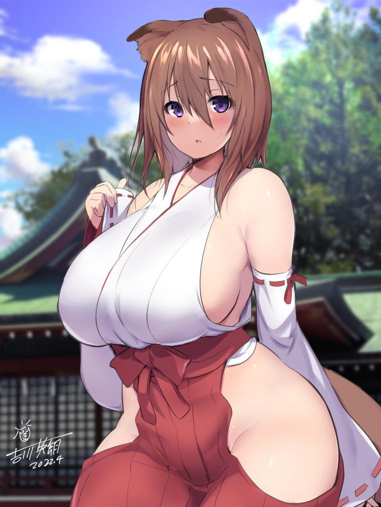 高画質な巫女の画像ください