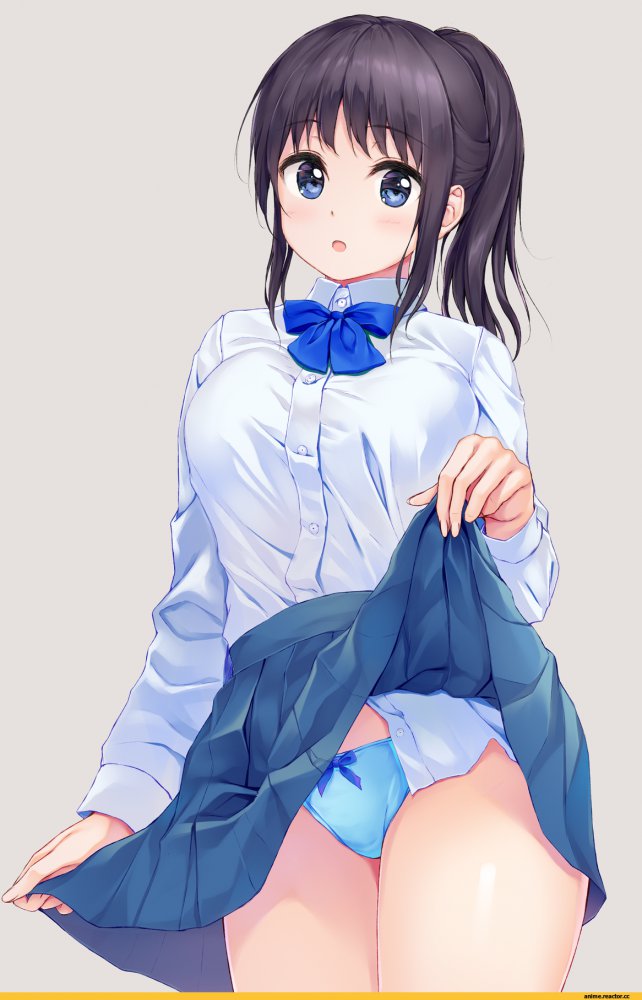 たくし上げのエロ画像をアップ!