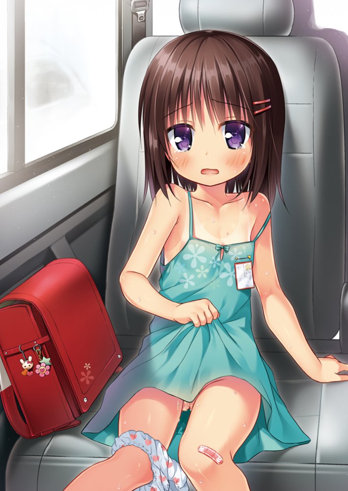 脱ぎかけのエロ画像でヌきたい奴らは集まれ!