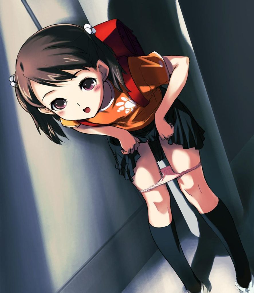 脱ぎかけのエロ画像フォルダを解放していく