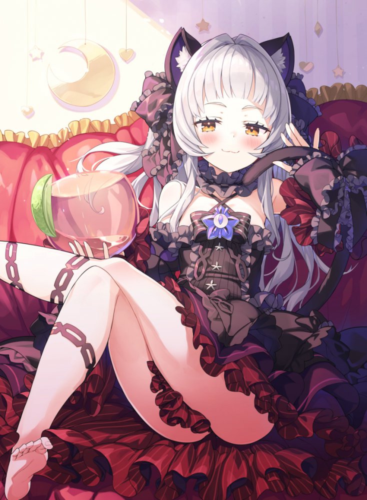 銀髪の二次フェチ画像。