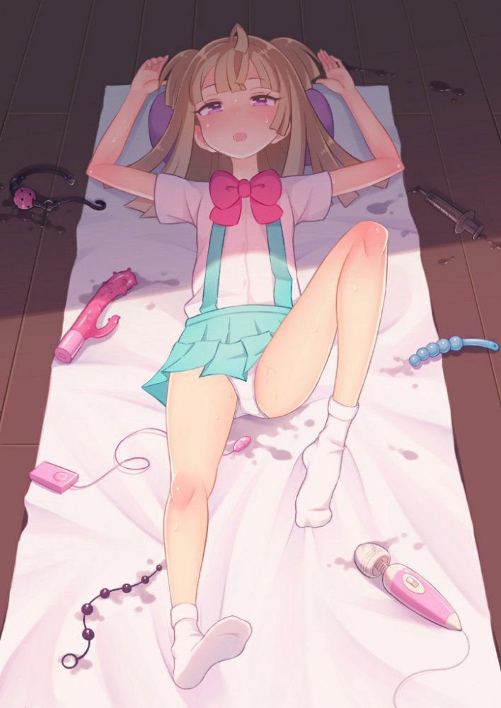 貧乳のエロ画像下さい