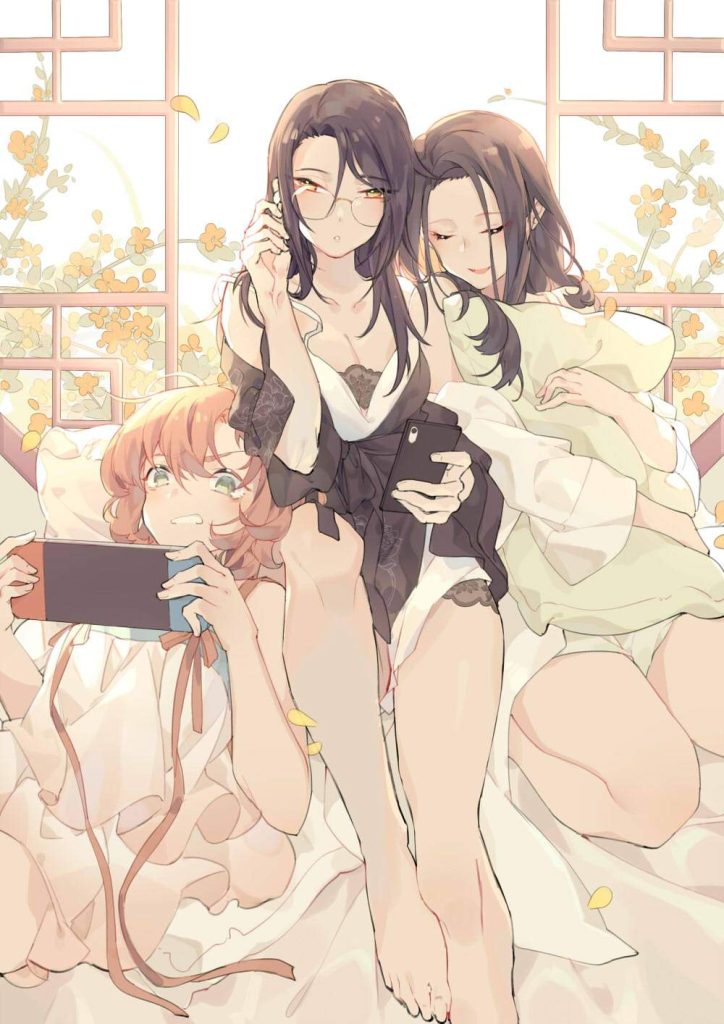 パジャマのエッチな部分を奥の奥まで堪能できるエロ画像