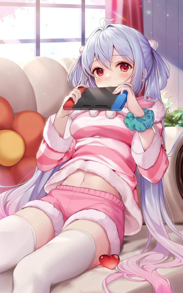 パジャマのエッチな部分を奥の奥まで堪能できるエロ画像