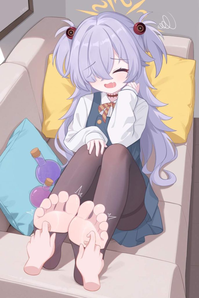 ブルーアーカイブのエロ画像なんです!