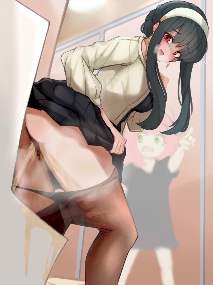 脱ぎかけのエッチな画像見たいよね?
