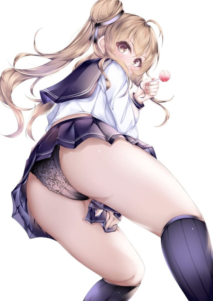 ローアングルの二次エロ画像を愛でる。