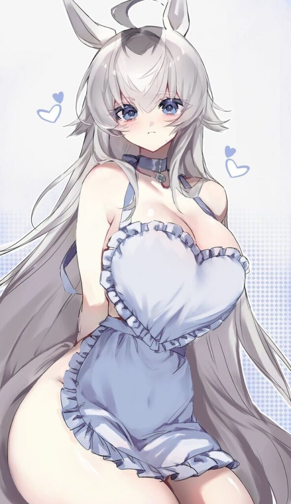 裸エプロンの背徳感あふれるエロ画像