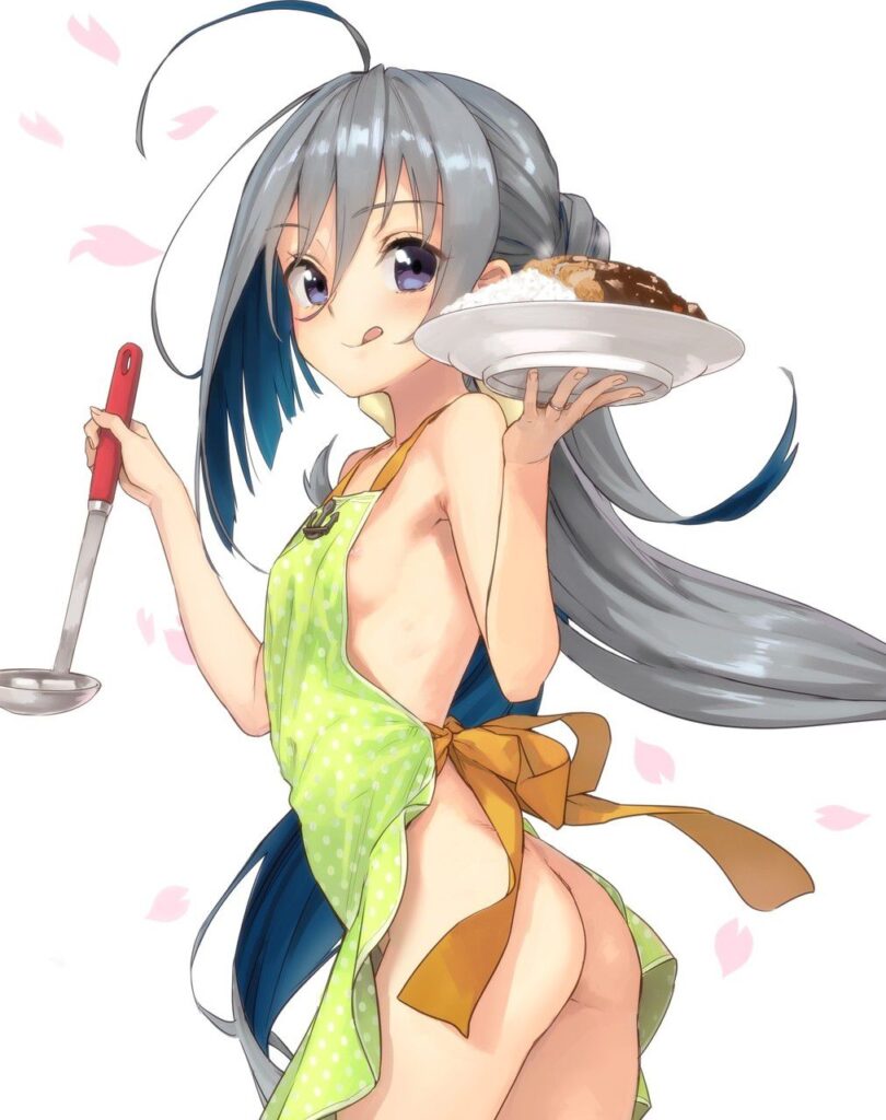 裸エプロンの背徳感あふれるエロ画像