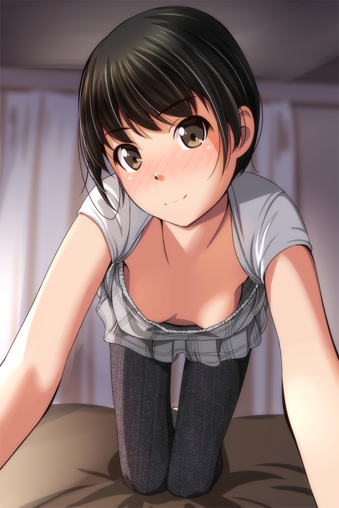 胸チラの至高vs究極のエロ画像