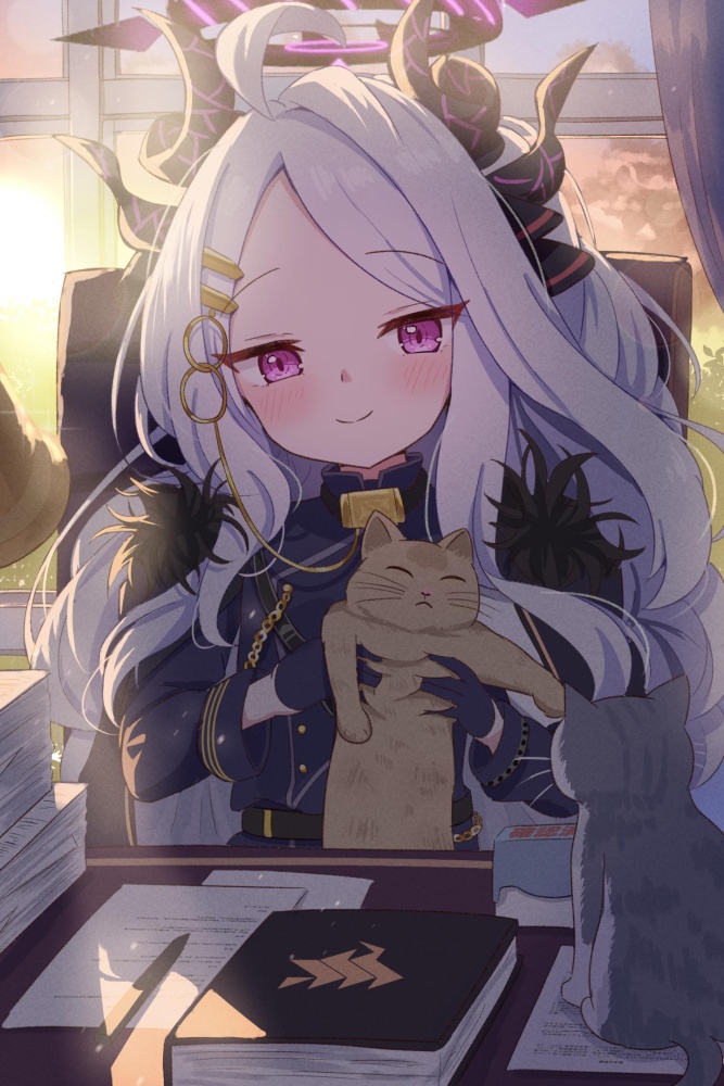 【二次】銀髪のメチャシコで可愛い女の子のエッチな画像