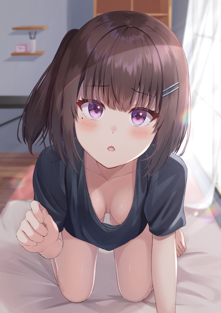 胸チラのエロ画像なんです!