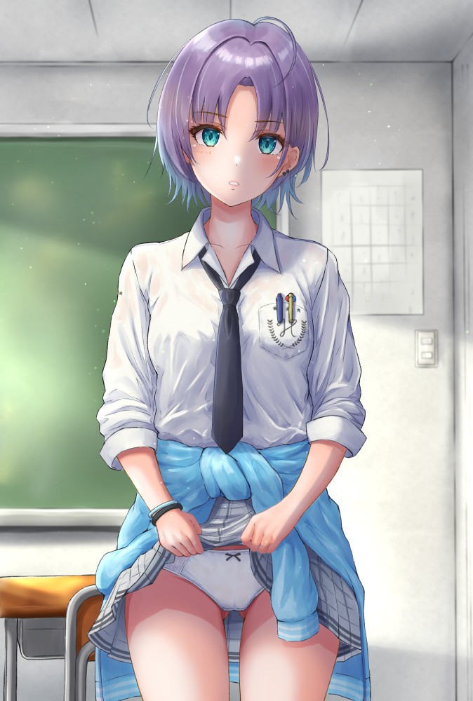 制服の画像ください