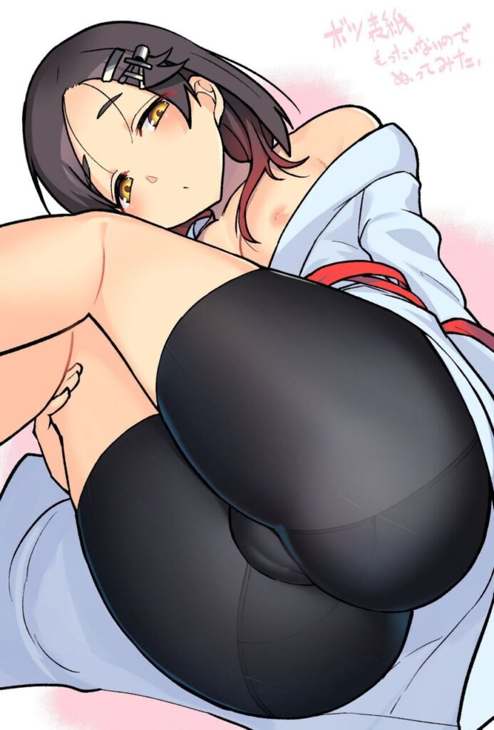 貧乳の背徳感あふれるエロ画像