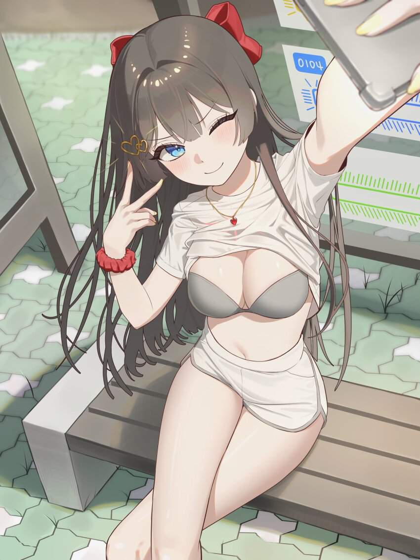 たくし上げ画像で今夜もイチャラブ妄想!「やっ♥ダメェ♥そこぉ♥そこいじめないでぇ♥」