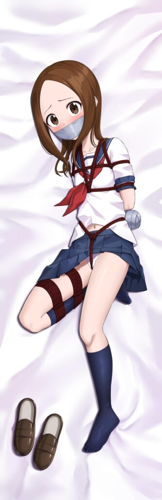 拘束を期待する人が集まる画像倉庫。