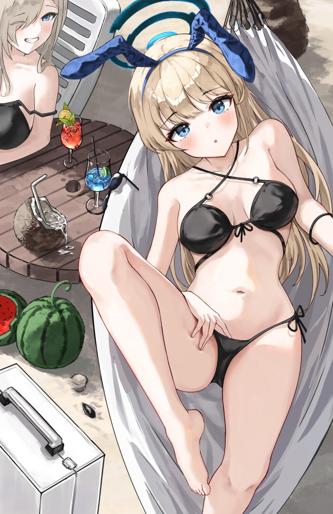 ビキニのエロ画像 15