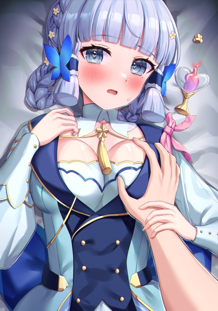 乳揉みのエロ画像 15