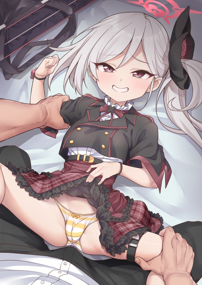 縞パンのエロ画像 13